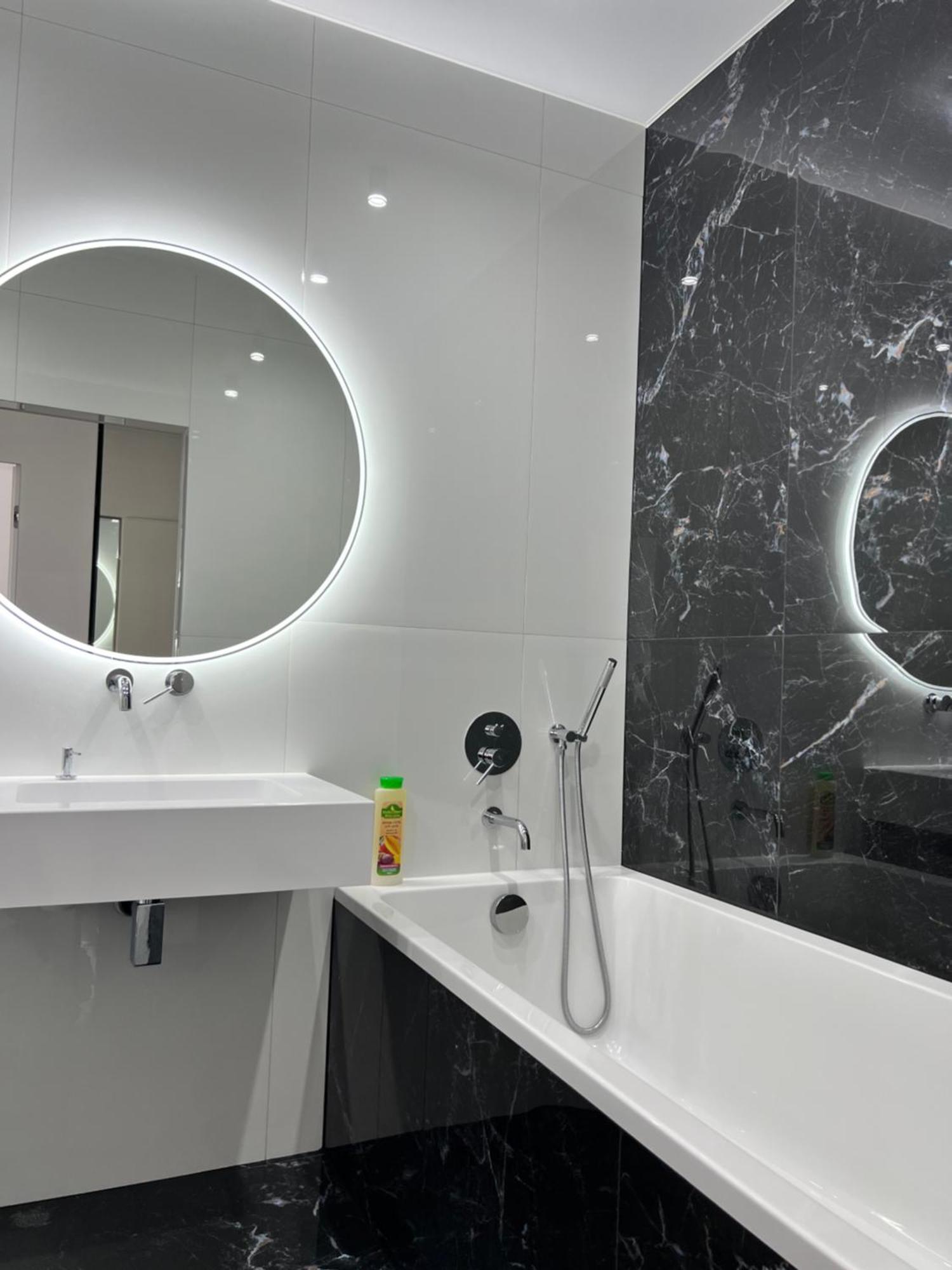 Віп Апартаменти В Районі Автовокзалужк Great House,Жк Арена,Поблизу Обласноі Лікарні Rivne Dış mekan fotoğraf